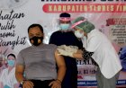 Kapolres-Flotim-AKBP-I-Gusti-Putu-Suka-Arsa,-S.I.K-Bersama-Forkopimda-Menerima-Suntikan-Vaksin-Sinovac-Pertama