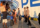KM-TIDAR-Sandar-di-Larantuka,-Personel-KP3-Pastikan-Situasi-Tetap-Kondusif