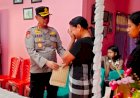 Hadir-di-Rumah-Duka,-Kapolres-Flotim-Beri-Penguatan-bagi-Keluarga-Almarhum-Aipda-Benny-Maipauw