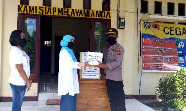 Peduli-Covid19,-Polsek-Wulanggitang-Distribusikan-Bantuan-Masker-dan-Face-Shiled