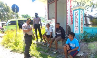 Rutin,-Satgas-Aman-Nusa-II-Bersama-Satgas-Covid-19-Flotim-Lakukan-Patroli-Diseputaran-Kota-Larantuka