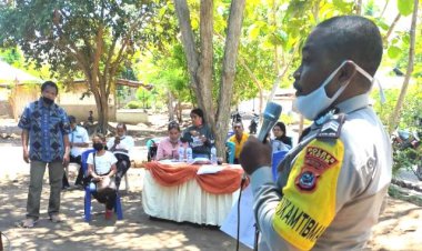 Hadiri-Giat-Tri-Bina-Pokja-Kampung-KB,-Bhabinkamtibmas-Paulus-Bura-Hajon-Sampaikan-Ini..