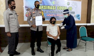 Vaksin-Aman-dan-Halal,-Polres-Flotim-Lakukan-Vaksin-Covid-19-Tahap-Kedua