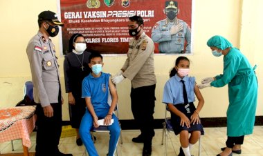 Polres-Flotim-Kembali-Gebrak-354-Dosis-Vaksin-di-SMP