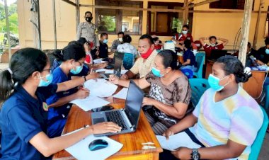 Kembali-Dirikan-Gerai-Vaksin-Polri-Presisi,-Polres-Flotim-Sasar-Warga-Polsek-Adobar