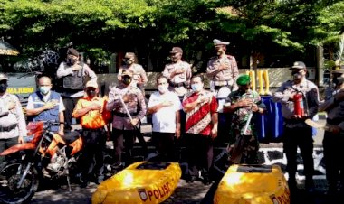 Siaga-Bencana,-Polres-Flotim-Gelar-Apel-Kesiapan-Bencana-Cuaca-Ekstrem