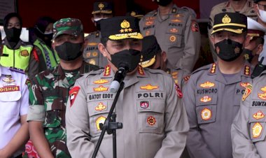 Tinjau-Pos-Pam,-Polri-Paparkan-Upaya-Wujudkan-Mudik-Aman-dan-Sehat