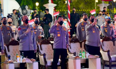 Tutup-Festival-Musik-Jalanan,-Kapolri-Komitmen-Bangun-Ruang-Demokrasi-yang-Positif-untuk-Jaga-Persatuan