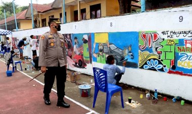 Polres-Flotim-Gelar-Lomba-Mural-Dalam-Rangka-HUT-Bhayangkara-ke-76