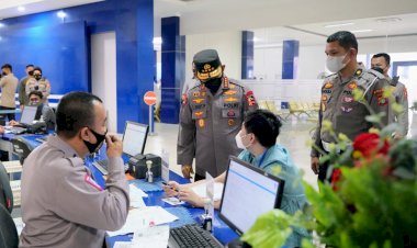 Kapolri-Sidak-Satpas-SIM-Polda-Metro-Jaya