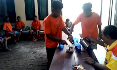 Jamin-Kesehatannya,-Sat-Tahti-Polres-Flotim-Berikan-Olah-Raga-dan-Ngopi-Bareng