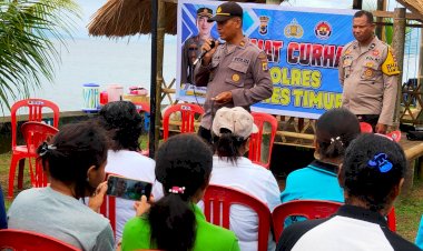 Serap-Aspirasi-Ibu---Ibu-Kelurahan-Balela,-Polres-Flotim-Menyelenggarakan-Jumat-Curhat