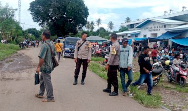 Bhabinkamtibmas-Patroli-Sambang-Pasar-Tradisional-Sampaikan-Pesan-Kamtibmas