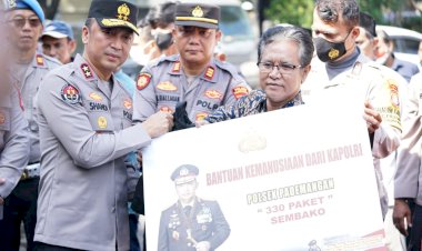 Wujud-Kepedulian-Kapolri-ke-Masyarakat,-2-Ribu-Bansos-Disebar-ke-Warga-Jakarta-Utara