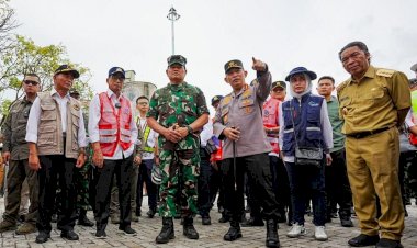 Tinjau-Pelabuhan-Merak,-Kapolri-Pastikan-Siapkan-Upaya-Wujudkan-Mudik-Aman-untuk-Masyarakat