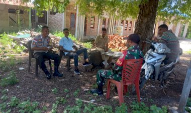 Bhabinkamtibmas-dan-Babinsa-Kompak-Sambang-Kantor-Desa-Kantor-Desa-Liwo