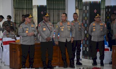 Tiba-di-Labuan-Bajo,-Kabaharkam-Polri-dan-Kapolda-NTT-Langsung-Cek-Kesiapan-Pengamanan-KTT-Asean-ke-42