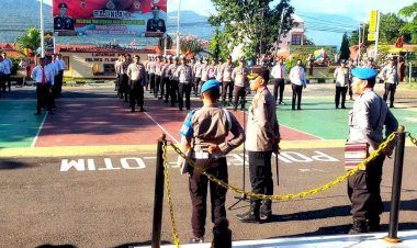 Apel-Perdana,-Kapolres-Flotim-Tekankan-Tiga-Poin-Penting-Kepada-Anggotanya