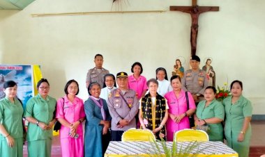 Kapolsek-Wulanggitang-turut-hadir-Saat-Kunjungan- Anggota-Dewan-Jenderal-SSpS-Roma---Italia-di-Wulanggitang