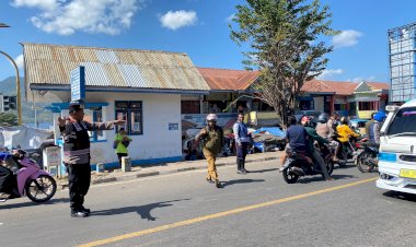 Satuan-Samapta-Polres-Flotim-Laksanakan-Patroli-Rutin-di-Jalan-Lintas-Titik-Rawan-Larantuka