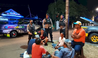 Jaga-Situasi-Tetap-Kondusif,-Sat-Samapta-Polres-Flotim-Sambangi-Pemuda-Nagi