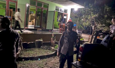 Patroli-Dialogis-Polres-Flotim-Sampaikan-Pesan-Kamtibmas