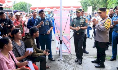 Wujudkan-Pemilu-Damai,-Panglima-TNI-dan-Kapolri-Gelar-Kegiatan-Bhakti-Sosial-dan-Bhakti-Kesehatan