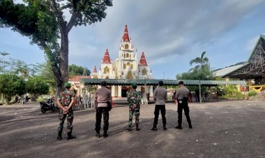 Misa-Hari-Raya-Natal-Hari-Kedua,-TNI-POLRI-Hadir-Jaga-Keamanan