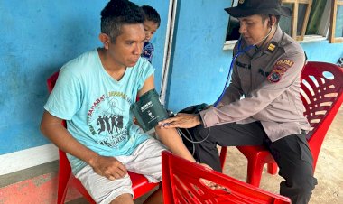 Jaga-Kesehatan-Masyarakat-Yang-Terdampak-Bencana-Angin-Puting-Beliung