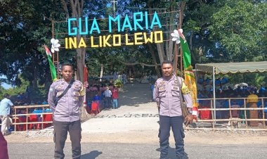 Bhabinkamtibmas-Polsek-Adonara-Barat--Amankan-Giat-Keagamaan,-Ziarah-Santa-Ana-Sedekenat-Adonara-di-Stasi-Botung---Wotan-Ulumado.