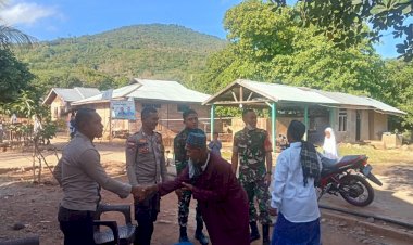 Polsek-Titehena-Polres-Flotim-lakukan-Pengamanan-sholat-idul-Adha-1445-H-di-Masjid-Nurul-Yakin-Belotebang.