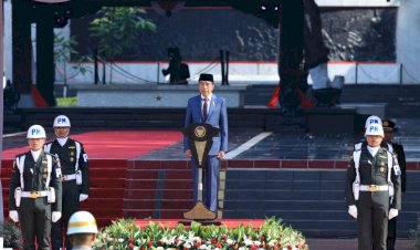 *Presiden-Jokowi-Pimpin-Upacara-Hari-Kesaktian-Pancasila-di-Lubang-Buaya,-Kapolri-Turut-Mendampingi*