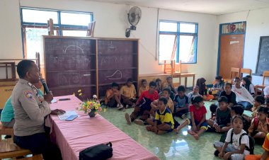 Cegah-Bahaya-Miras,-Merokok-dan-Narkoba-Bagi-Pelajar-dan-Remaja,-Bhabinkamtibmas-Berikan-Sosialisasi-Kepada-Siswa-Siswi-SLBN-Weri---Larantuka