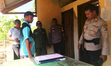 Kasat-Binmas-Lakukan-Pengecekan-Pos-Kamling-Desa-Waibao-Persiapan-Lomba-Tingkat-Polda-NTT