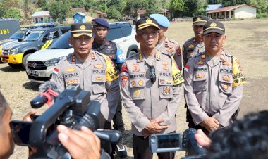 Bantu-Pulihkan-Situasi-Keamanan-di-Adobar,-Karo-Ops-Pimpin-95-Personel-BKO-Polda-NTT