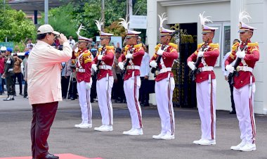 Presiden-Prabowo-Disambut-Meriah-di-Pembukaan-Apel-Kasatwil-Polri-2024