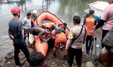 Polres-Flotim-Terus-Lakukan-Pencarian-Korban-yang-Terseret-Arus-di-Lewolema