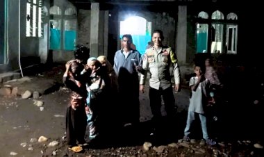 Polres-Flotim-Lakukan-Pengamanan-Sholat-Tarawih