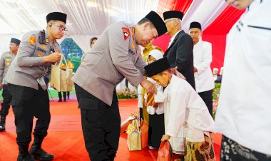 Kapolri-Safari-Ramadan-ke-Jawa-Tengah,-Jalin-Silaturahmi-dengan-Tokoh-Ulama-Setempat