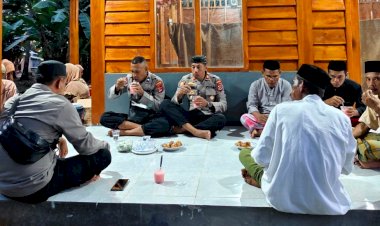 Polsek-Adonara-Barat-Buka-Puasa-Bersama-dengan-Tokoh-Agama-dan-Jamaah-di-Masjid-Al-Muhajirin