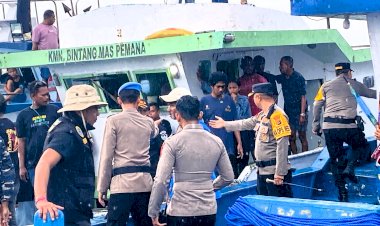 Prosesi-Laut-Tuan-Meninu-Berjalan-Aman-dan-Kondusif,-Kapolres-Flotim:-Terima-Kasih-atas-Dukungan-Semua-Pihak