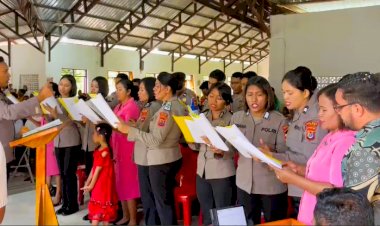 Keren!-Polisi-Polres-Flotim-Isi-Koor-Misa-Minggu,-Dapat-Sambutan-Hangat-Umat