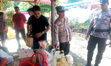 Tekan-Peredaran-Miras-dan-Cegah-Aksi-Premanisme,-Polres-Flores-Timur-Gelar-Operasi-Pekat-di-Pasar-Oka