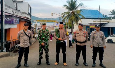Polres-Flores-Timur-Amankan-Jalannya-Sholat-Idul-Adha-1446-H-di-Pelabuhan-Peti-Kemas-Larantuka