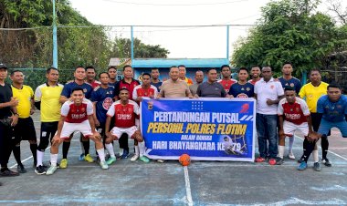 Derby-Internal-Polres-Flotim:-Sat-Samapta-Taklukkan-Tim-Gabungan-di-Final-Futsal