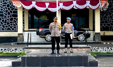 Disiplin,-Rasa-Syukur,-dan-Agenda-Nasional:-Ini-Penekanan-Kapolres-Flotim-Saat-Apel-Pagi