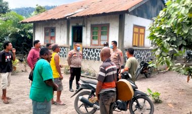 Personel-Polres-Flotim-Sambangi-Desa-Desa-Terdampak-Erupsi,-Edukasi-dan-Lindungi-Warga