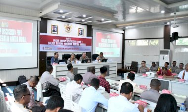 Sinergi-Tangkal-Radikalisme,-Polri-Gelar-FGD-di-Kupang-Bertema-“Teroris-Musuh-Kita-Bersama”