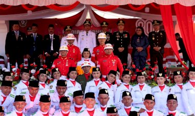 Hadiri-HUT-ke-80-RI,-Kapolres-Flores-Timur:-Semangat-Kemerdekaan-Harus-Terus-Hidup-di-Tengah-Masyarakat