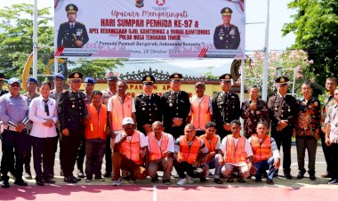 Semangat-Sumpah-Pemuda-ke-97,-Polres-Flores-Timur-Gelar-Upacara-Sumpah-Pemuda-dan-Apel-Kebangsaan-Ojol–Buruh-Kamtibmas